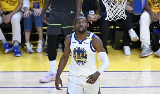 勇记：若库明加签了资质报价 那他将毫无交易价值